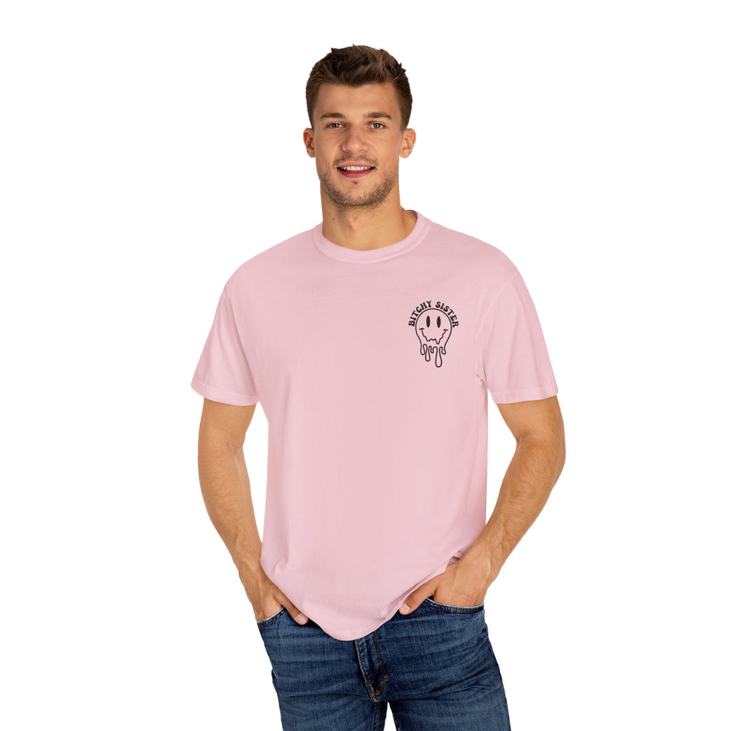 'SOMEBODY'S BITCHY SISTER' - Unisex T-Shirt