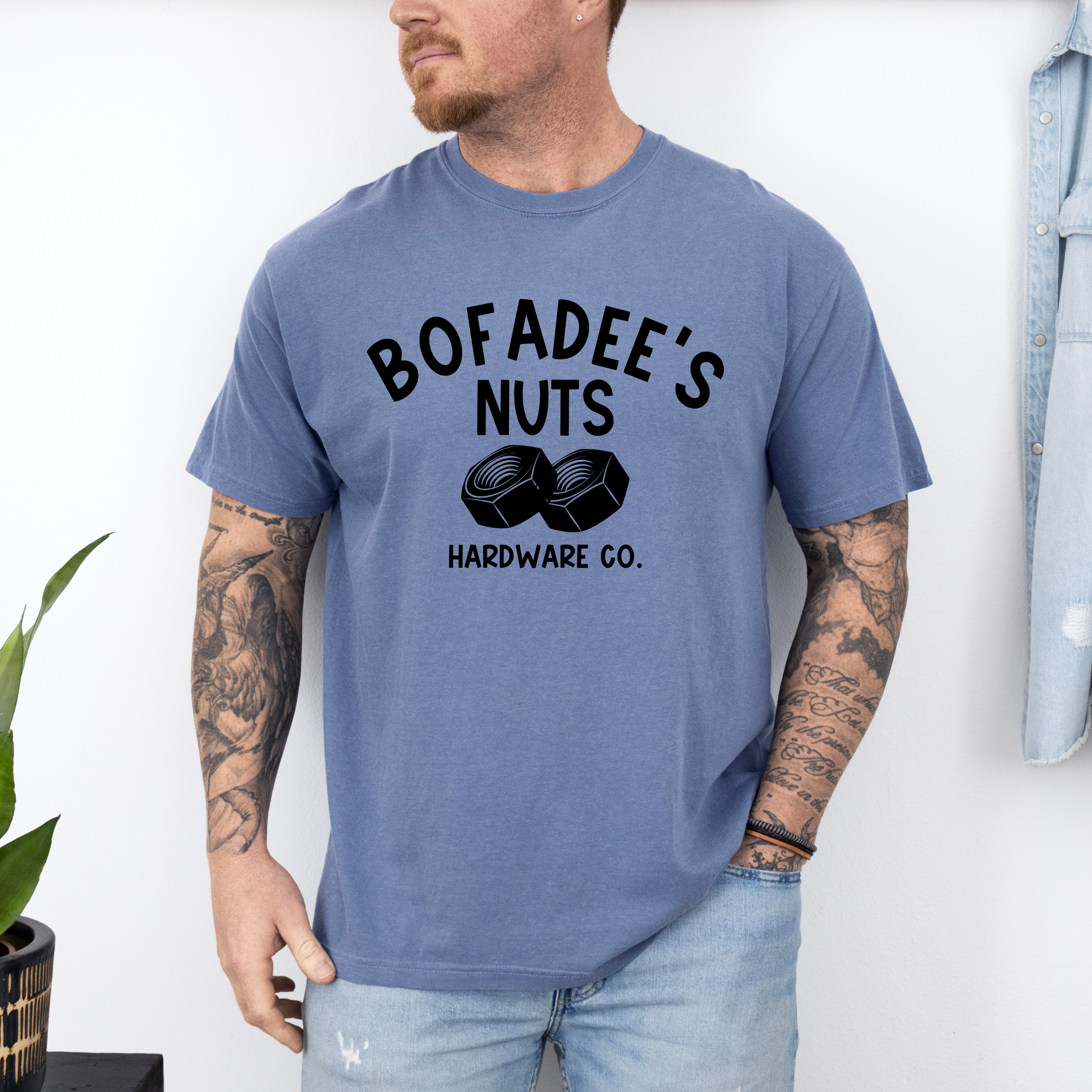 'BOFADEE'S NUTS HARDWARE CO.' - Unisex T-Shirt