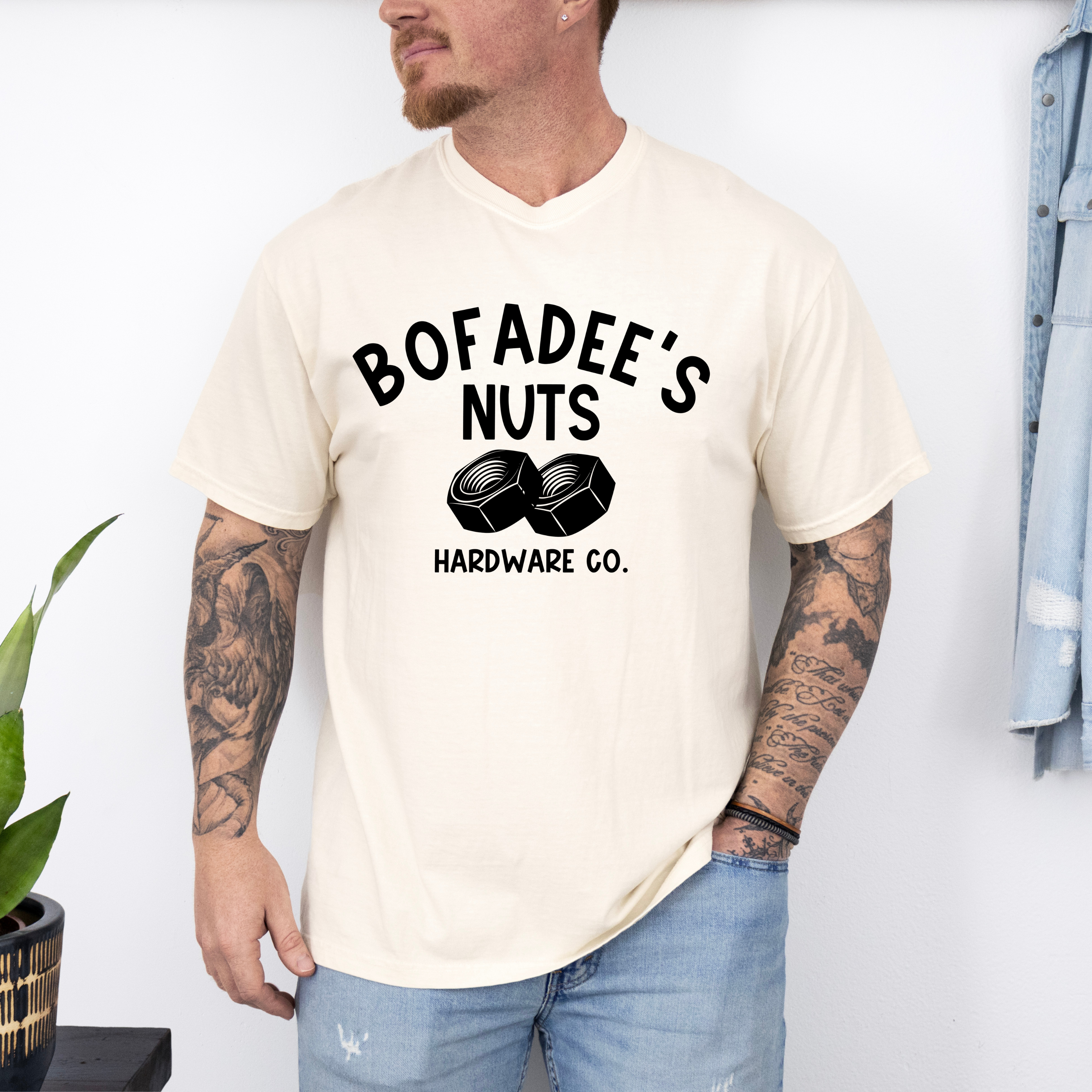 'BOFADEE'S NUTS HARDWARE CO.' - Unisex T-Shirt