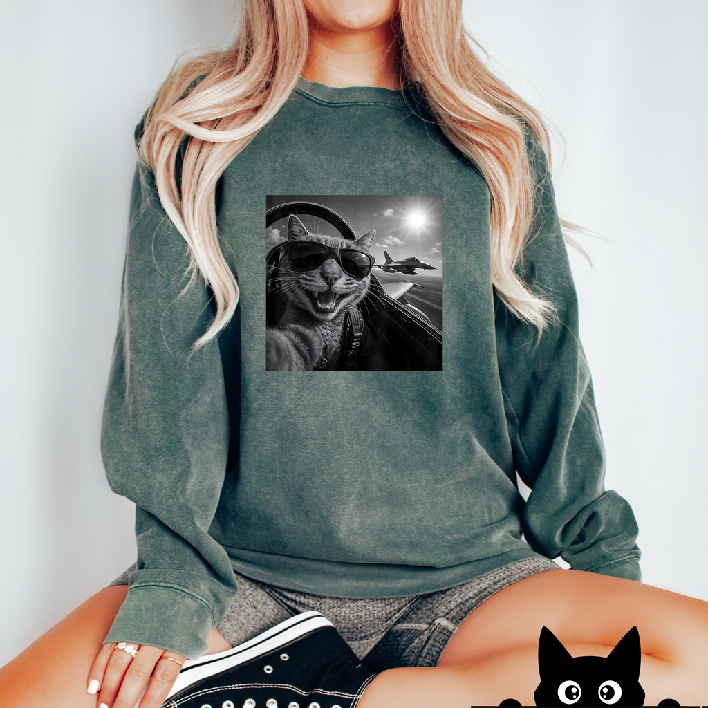 'TOP GUN MEOWVERICK' - Unisex Comfort Colors Sweatshirt
