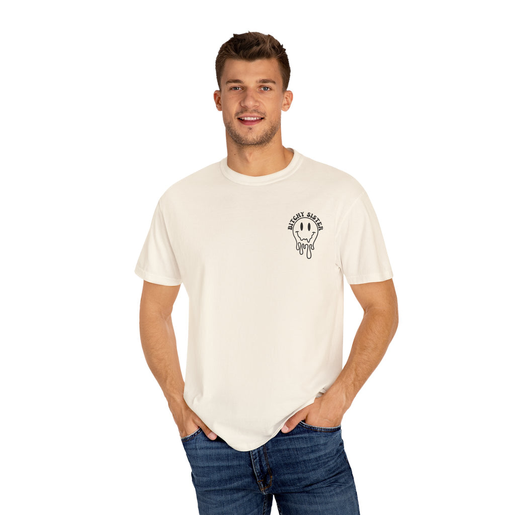 'SOMEBODY'S BITCHY SISTER' - Unisex T-Shirt