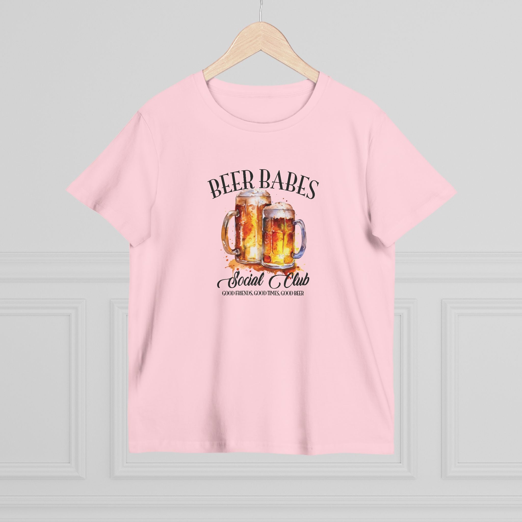 'BEER BABES SOCIAL CLUB' - Unisex T-Shirt
