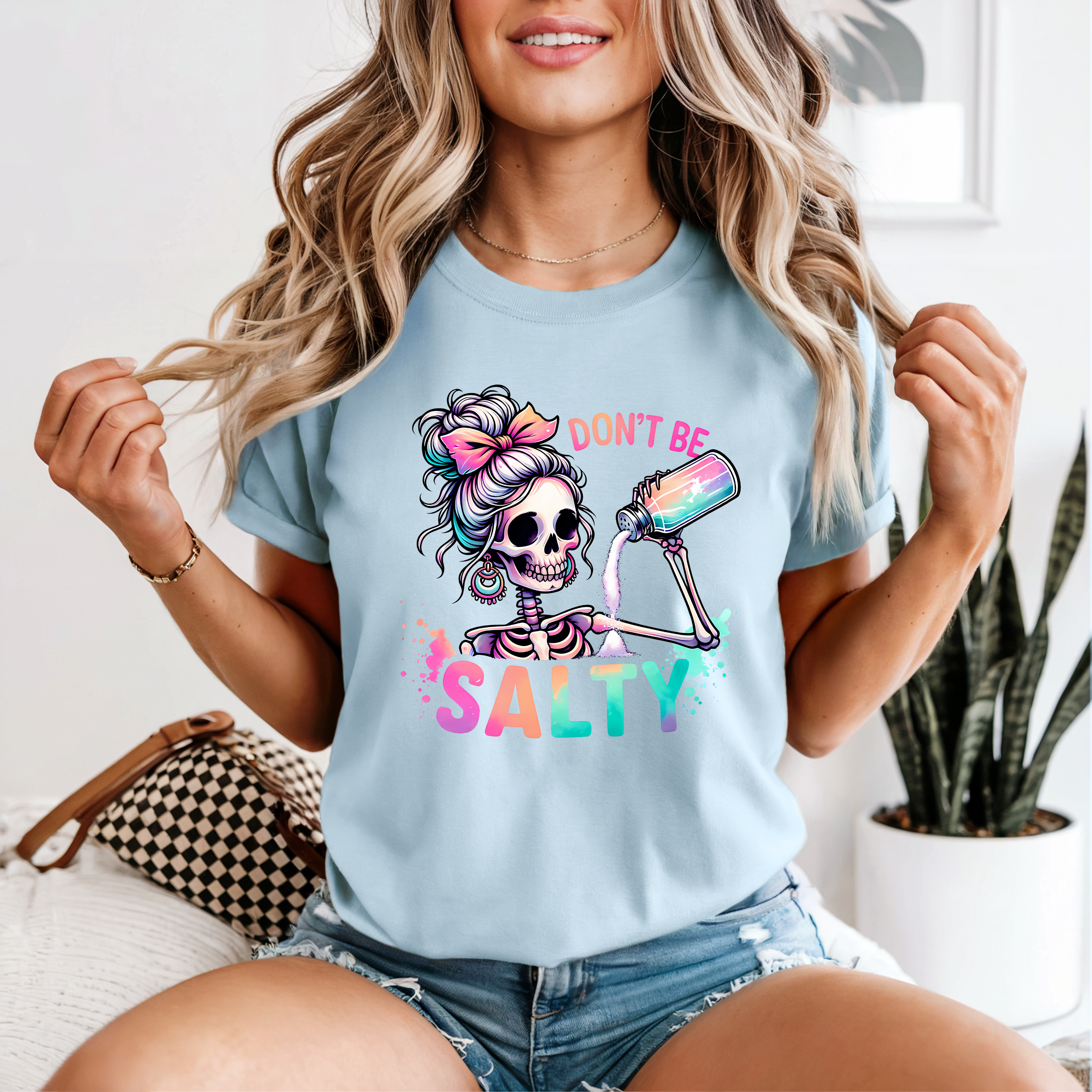 'DON'T BE SALTY' - Unisex T-Shirt