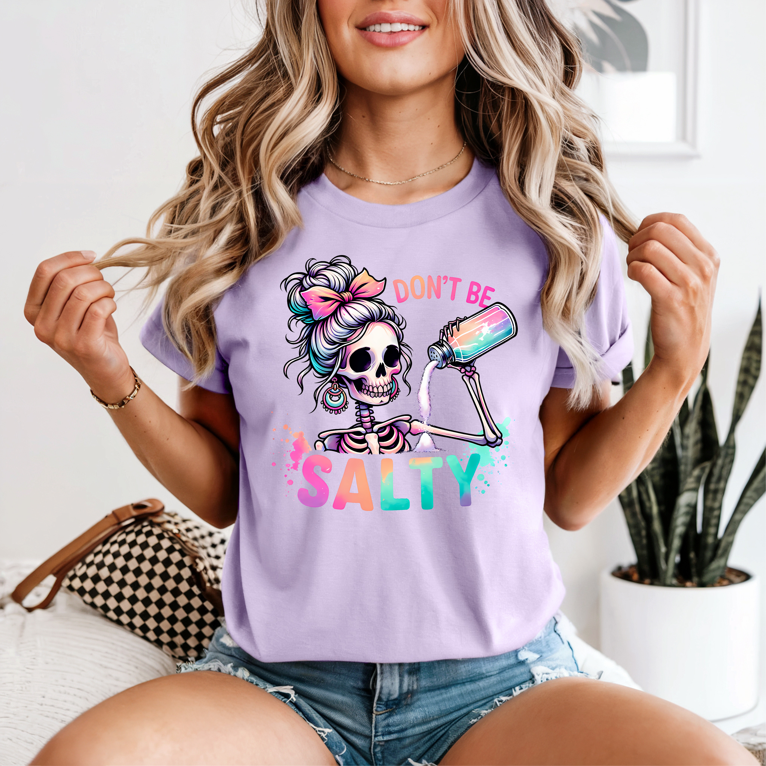 'DON'T BE SALTY' - Unisex T-Shirt